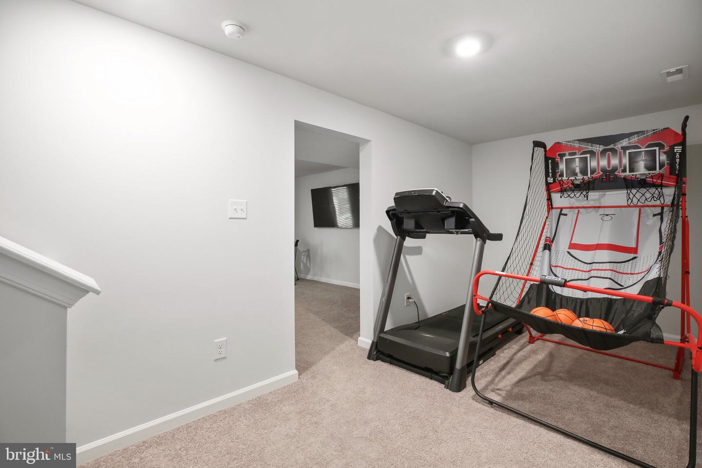 17447 JACKSON DR, BOWLING GREEN, Virginia 22427, 5 Bedrooms Bedrooms, ,3 BathroomsBathrooms,Residential,For sale,17447 JACKSON DR,VACV2009562 MLS # VACV2009562