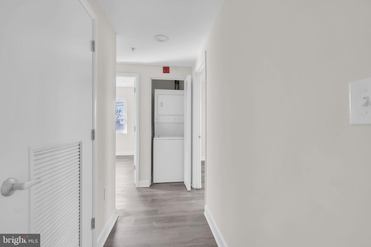 1800 28TH PL SE #201, WASHINGTON, District Of Columbia 20020, 3 Bedrooms Bedrooms, ,2 BathroomsBathrooms,Residential,For sale,1800 28TH PL SE #201,DCDC2247008 MLS # DCDC2247008