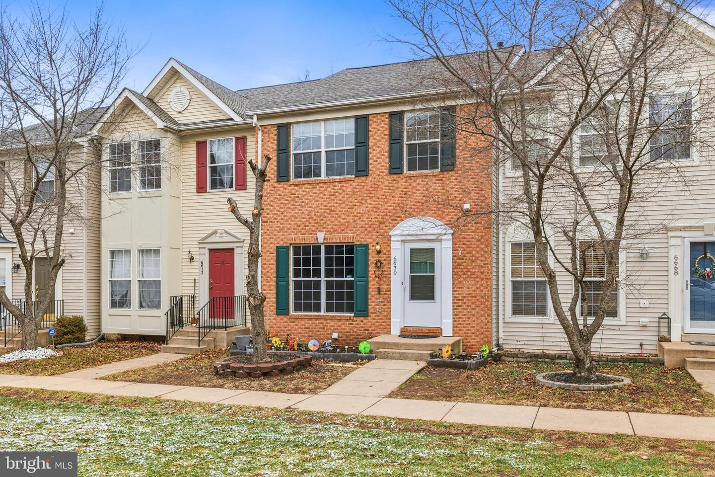 6670 RODERICK LOOP, GAINESVILLE, Virginia 20155, 4 Bedrooms Bedrooms, ,3 BathroomsBathrooms,Residential,For sale,6670 RODERICK LOOP,VAPW2112896 MLS # VAPW2112896