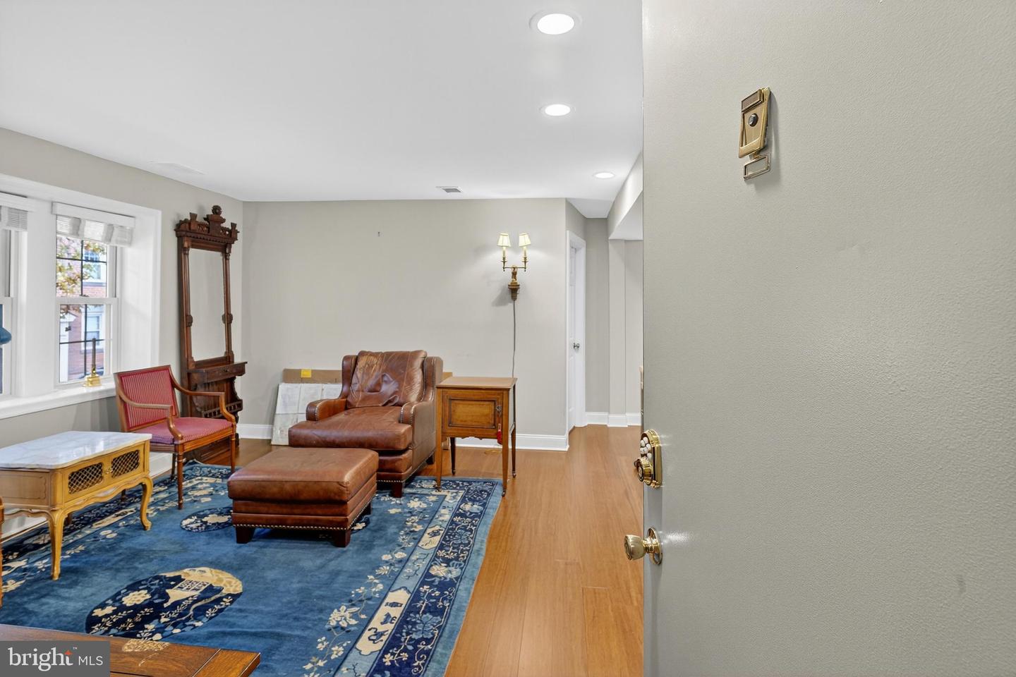 1407 E ABINGDON DR #1, ALEXANDRIA, Virginia 22314, 1 Bedroom Bedrooms, 5 Rooms Rooms,1 BathroomBathrooms,Residential,For sale,1407 E ABINGDON DR #1,VAAX2054324 MLS # VAAX2054324