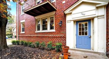 1407 E ABINGDON DR #1, ALEXANDRIA, Virginia 22314, 1 Bedroom Bedrooms, 5 Rooms Rooms,1 BathroomBathrooms,Residential,For sale,1407 E ABINGDON DR #1,VAAX2054324 MLS # VAAX2054324