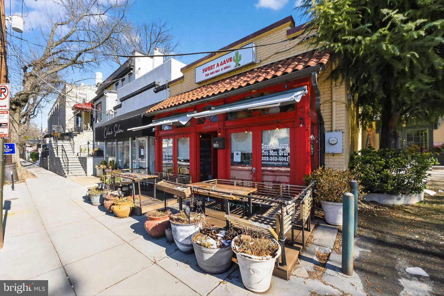 5112 MACARTHUR BLVD NW #209, WASHINGTON, District Of Columbia 20016, 1 Bedroom Bedrooms, 4 Rooms Rooms,1 BathroomBathrooms,Residential,For sale,5112 MACARTHUR BLVD NW #209,DCDC2247028 MLS # DCDC2247028