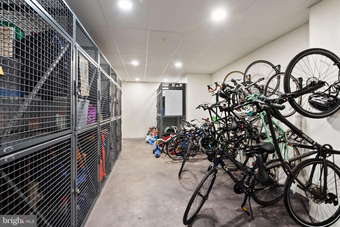 4111 CONNECTICUT AVE NW #PH604, WASHINGTON, District Of Columbia 20008, 2 Bedrooms Bedrooms, ,2 BathroomsBathrooms,Residential,For sale,4111 CONNECTICUT AVE NW #PH604,DCDC2247040 MLS # DCDC2247040