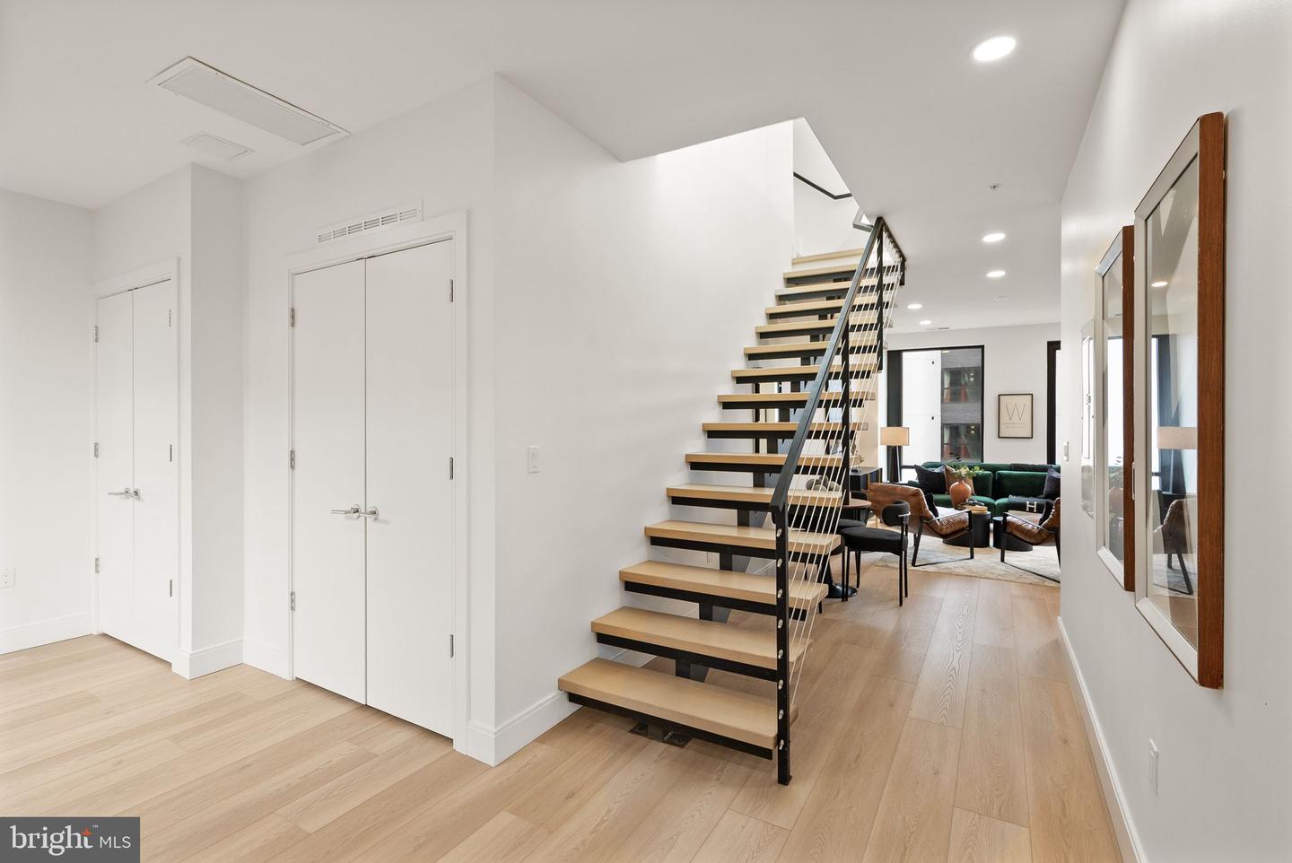 4111 CONNECTICUT AVE NW #PH604, WASHINGTON, District Of Columbia 20008, 2 Bedrooms Bedrooms, ,2 BathroomsBathrooms,Residential,For sale,4111 CONNECTICUT AVE NW #PH604,DCDC2247040 MLS # DCDC2247040