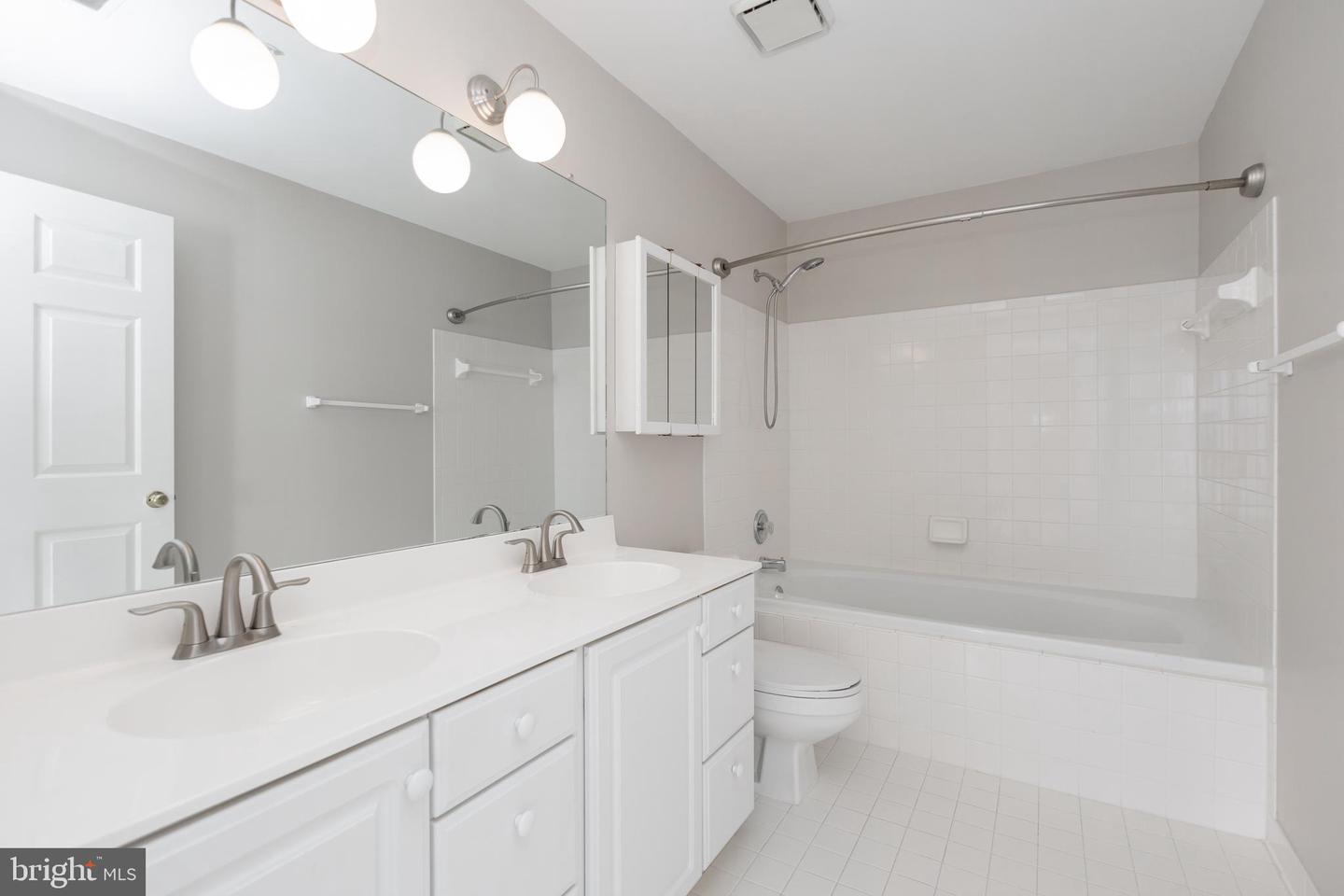 8311-K BLUEBIRD WAY #K, LORTON, Virginia 22079, 2 Bedrooms Bedrooms, 9 Rooms Rooms,2 BathroomsBathrooms,Residential,For sale,8311-K BLUEBIRD WAY #K,VAFX2291998 MLS # VAFX2291998