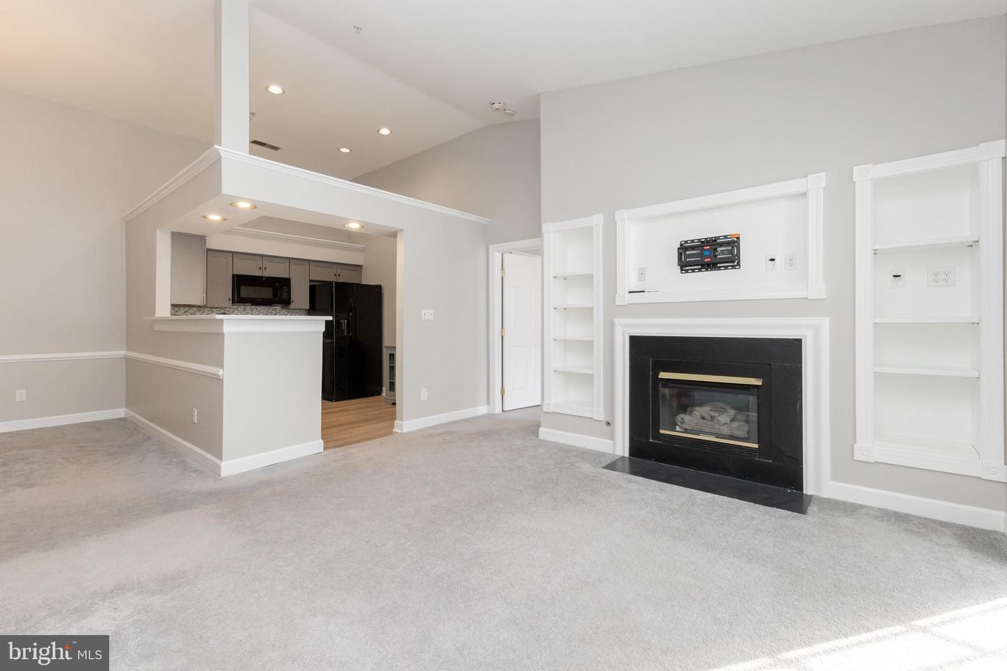 8311-K BLUEBIRD WAY #K, LORTON, Virginia 22079, 2 Bedrooms Bedrooms, 9 Rooms Rooms,2 BathroomsBathrooms,Residential,For sale,8311-K BLUEBIRD WAY #K,VAFX2291998 MLS # VAFX2291998