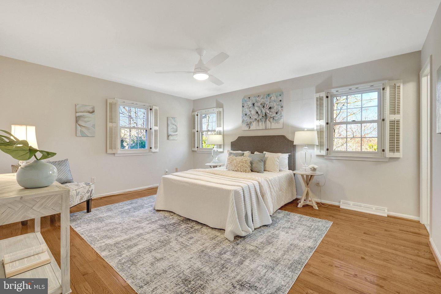 1700 HUNTS END CT, VIENNA, Virginia 22182, 4 Bedrooms Bedrooms, ,3 BathroomsBathrooms,Residential,For sale,1700 HUNTS END CT,VAFX2292032 MLS # VAFX2292032