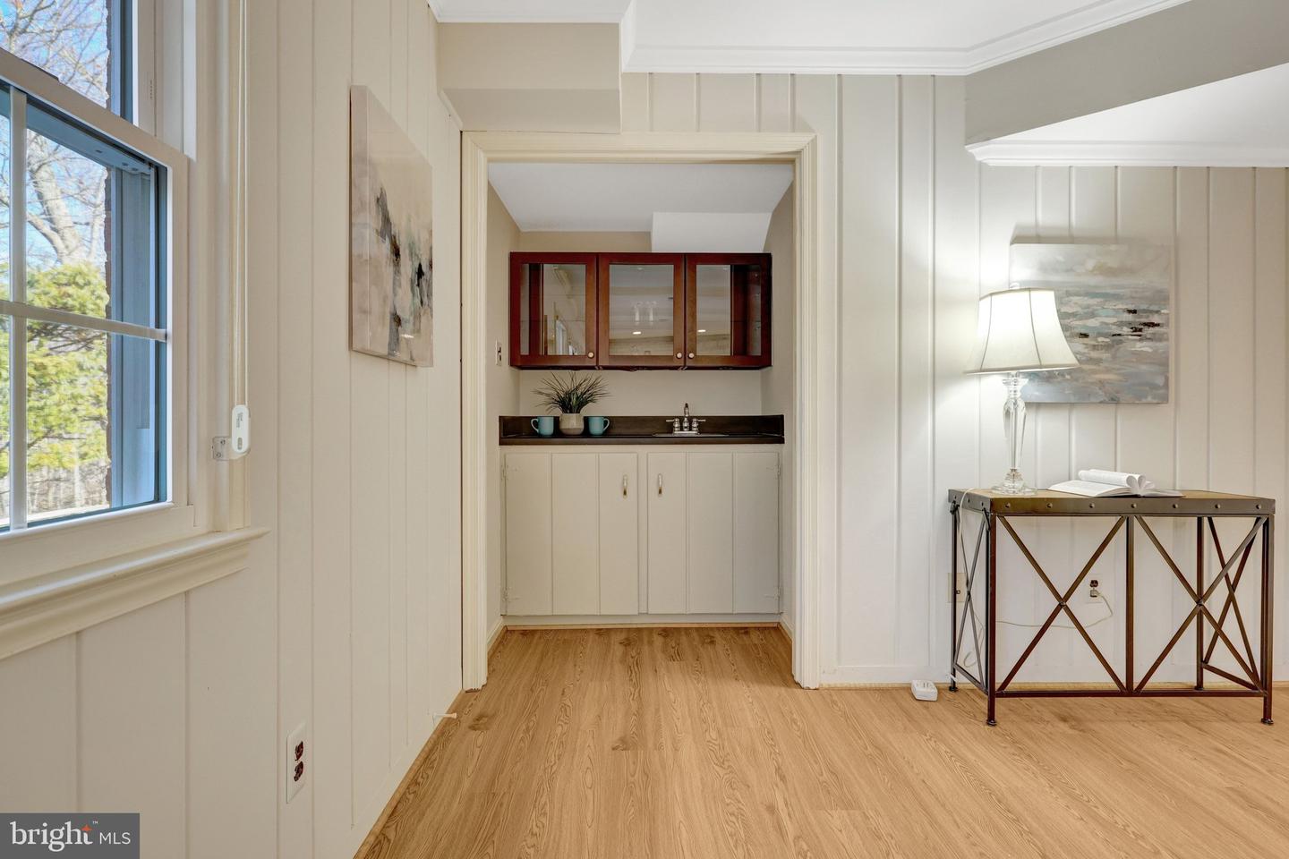 1700 HUNTS END CT, VIENNA, Virginia 22182, 4 Bedrooms Bedrooms, ,3 BathroomsBathrooms,Residential,For sale,1700 HUNTS END CT,VAFX2292032 MLS # VAFX2292032