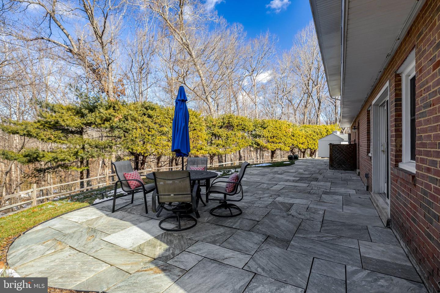 1700 HUNTS END CT, VIENNA, Virginia 22182, 4 Bedrooms Bedrooms, ,3 BathroomsBathrooms,Residential,For sale,1700 HUNTS END CT,VAFX2292032 MLS # VAFX2292032