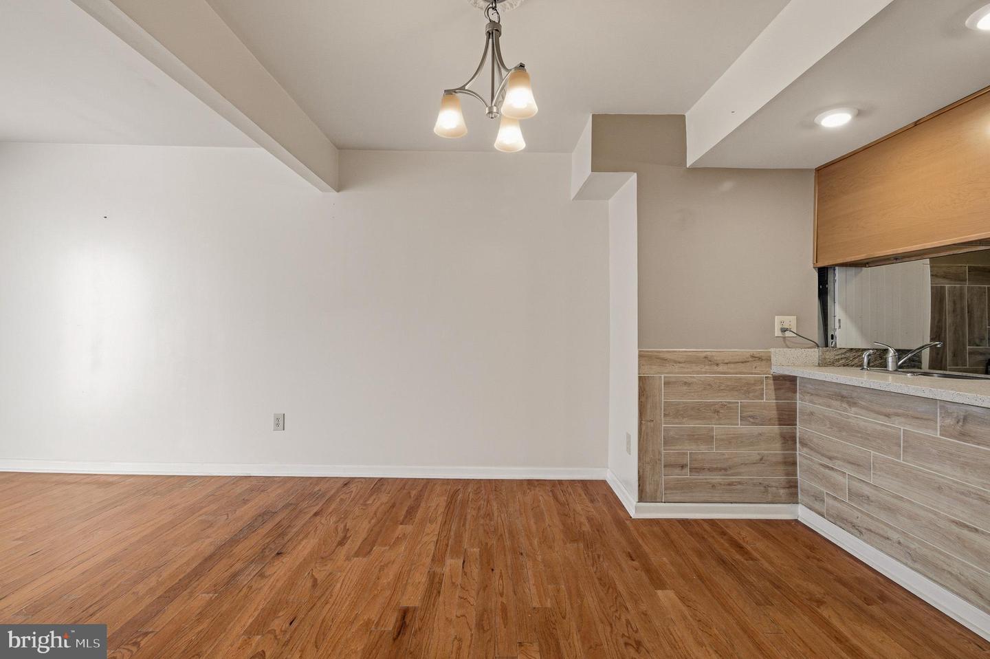 6149 STRASBURG DR, CENTREVILLE, Virginia 20121, 2 Bedrooms Bedrooms, ,1 BathroomBathrooms,Residential,For sale,6149 STRASBURG DR,VAFX2292052 MLS # VAFX2292052 6149 STRASBURG DR, CENTREVILLE, Virginia 20121, 2 Bedrooms Bedrooms, ,1 BathroomBathrooms,Residential,For sale,6149 STRASBURG DR,VAFX2292052 MLS # VAFX2292052