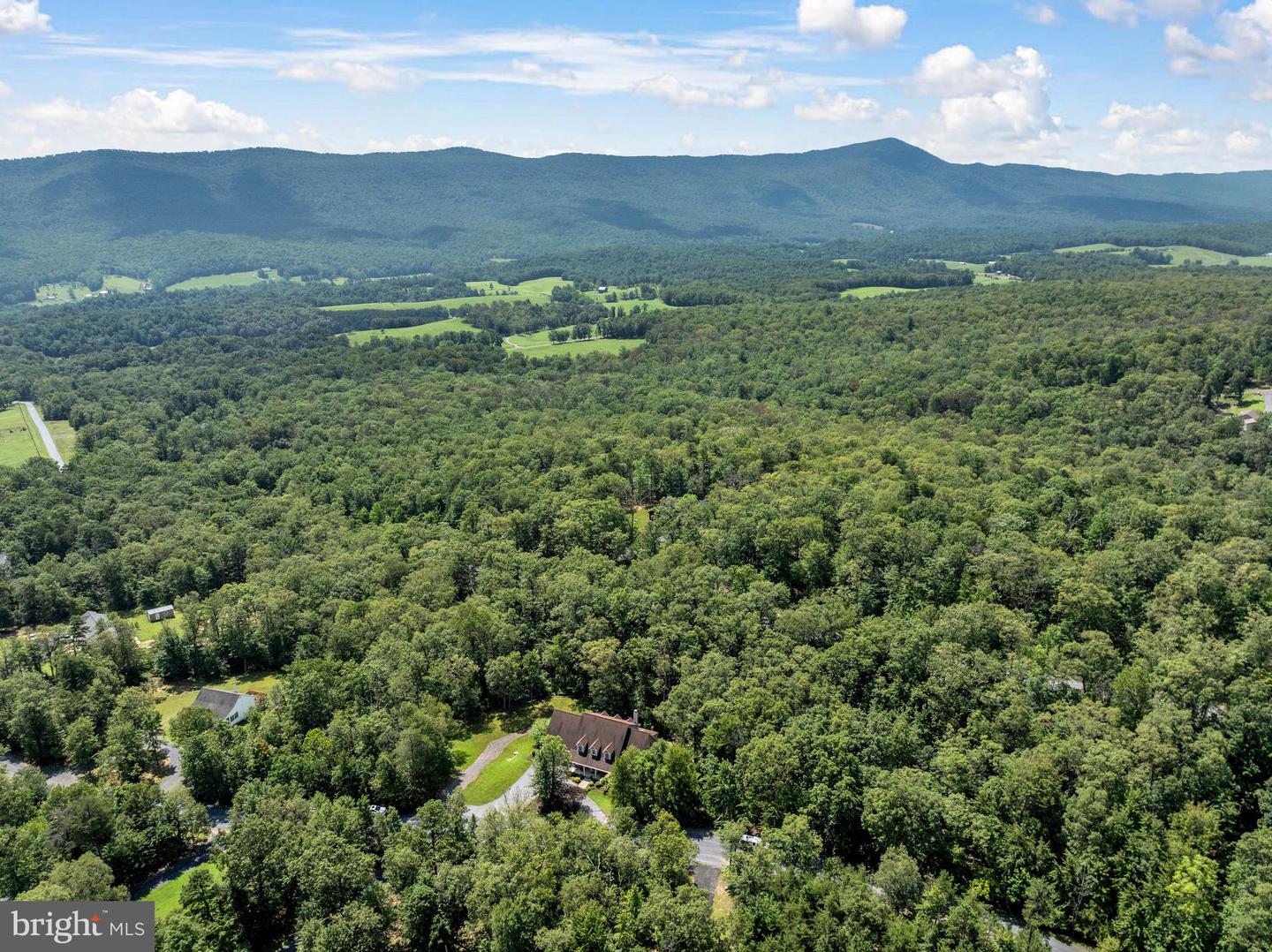 100 NAZARETH DR, FORT VALLEY, Virginia 22652, 5 Bedrooms Bedrooms, 10 Rooms Rooms,5 BathroomsBathrooms,Residential,For sale,100 NAZARETH DR,VASH2013644 MLS # VASH2013644