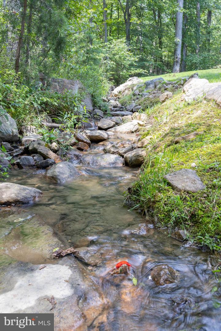 100 NAZARETH DR, FORT VALLEY, Virginia 22652, 5 Bedrooms Bedrooms, 10 Rooms Rooms,5 BathroomsBathrooms,Residential,For sale,100 NAZARETH DR,VASH2013644 MLS # VASH2013644