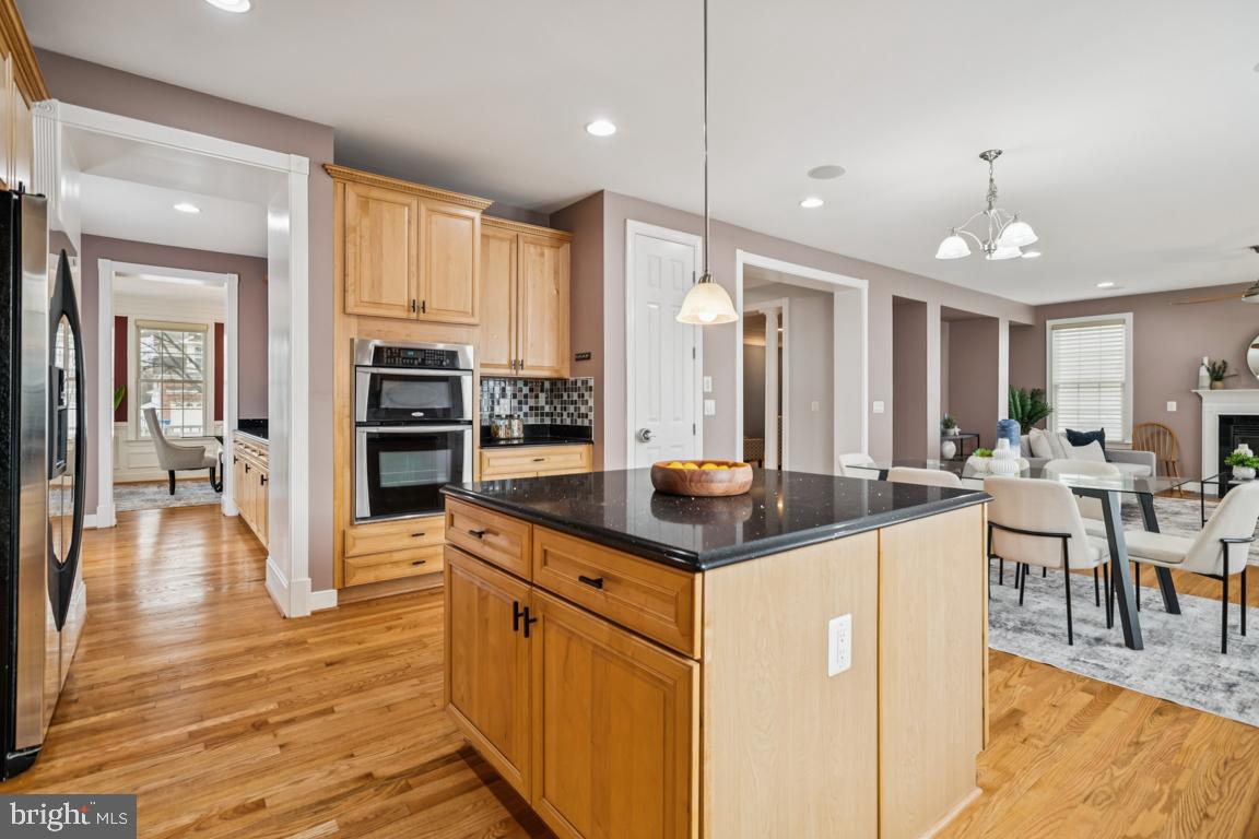 41881 REDGATE WAY, ASHBURN, Virginia 20148, 5 Bedrooms Bedrooms, ,3 BathroomsBathrooms,Residential,For sale,41881 REDGATE WAY,VALO2116384 MLS # VALO2116384