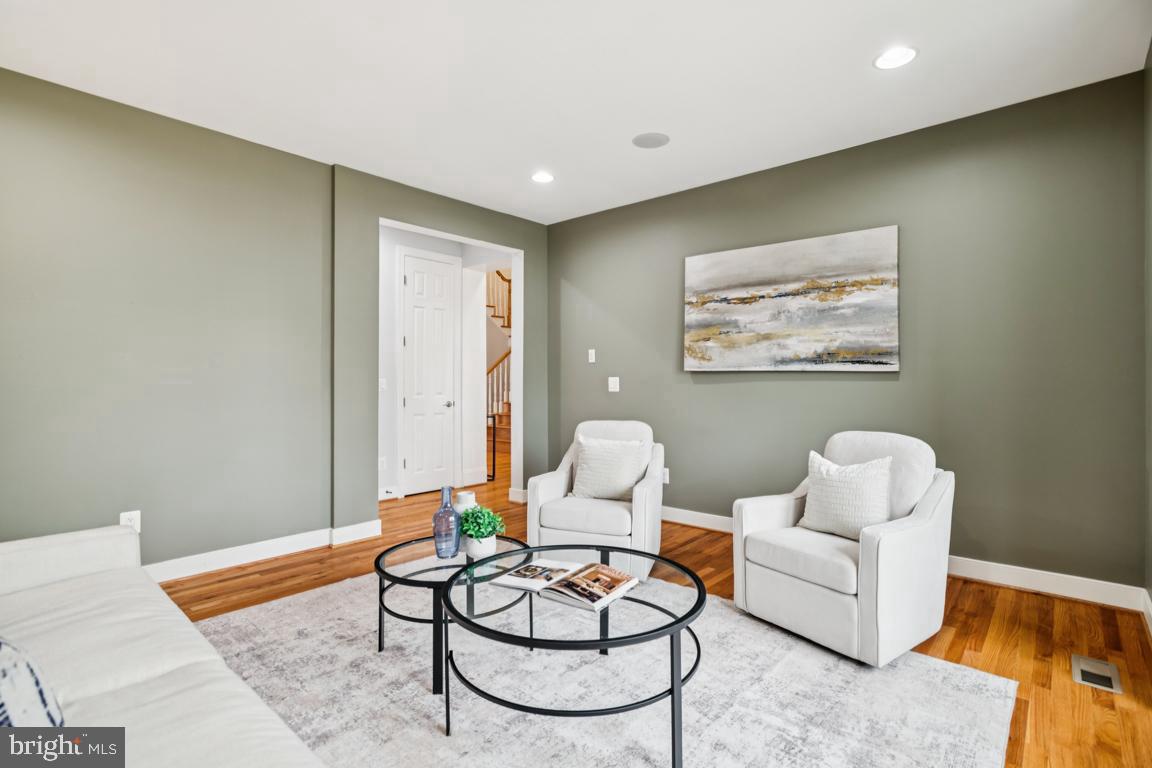 41881 REDGATE WAY, ASHBURN, Virginia 20148, 5 Bedrooms Bedrooms, ,3 BathroomsBathrooms,Residential,For sale,41881 REDGATE WAY,VALO2116384 MLS # VALO2116384