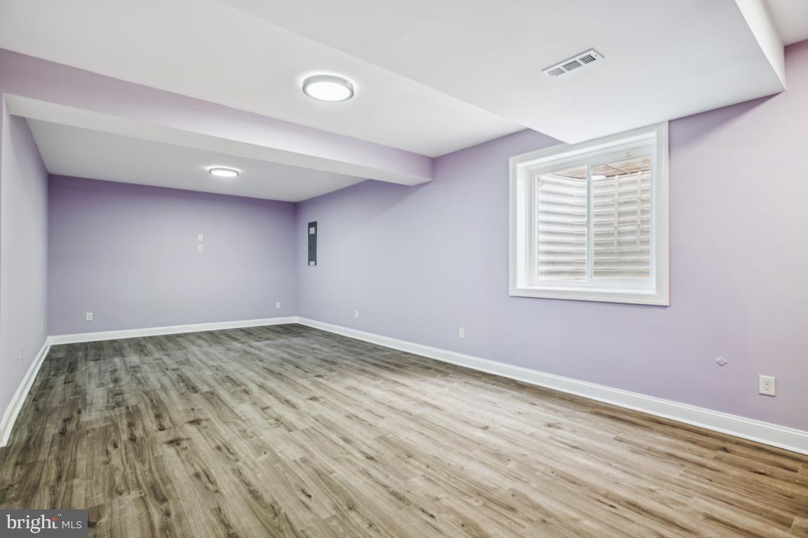 41881 REDGATE WAY, ASHBURN, Virginia 20148, 5 Bedrooms Bedrooms, ,3 BathroomsBathrooms,Residential,For sale,41881 REDGATE WAY,VALO2116384 MLS # VALO2116384