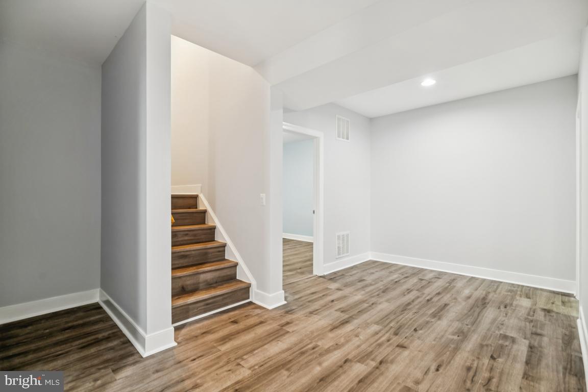 41881 REDGATE WAY, ASHBURN, Virginia 20148, 5 Bedrooms Bedrooms, ,3 BathroomsBathrooms,Residential,For sale,41881 REDGATE WAY,VALO2116384 MLS # VALO2116384