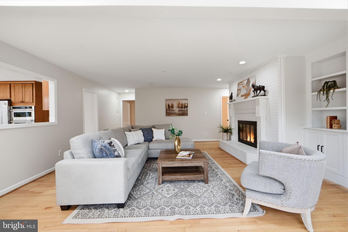 11480 ROBERT STEPHENS DR, FAIRFAX STATION, Virginia 22039, 4 Bedrooms Bedrooms, 18 Rooms Rooms,3 BathroomsBathrooms,Residential,For sale,11480 ROBERT STEPHENS DR,VAFX2292062 MLS # VAFX2292062