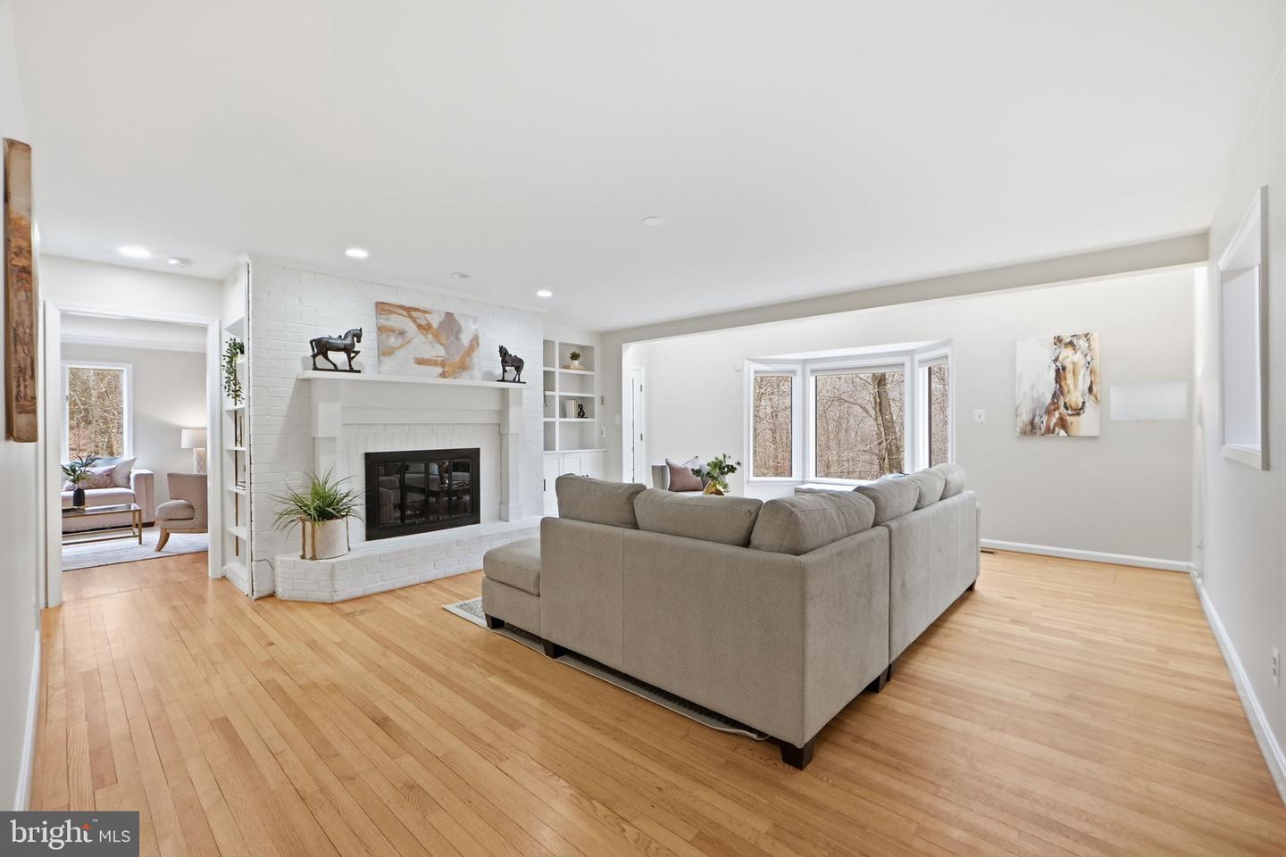 11480 ROBERT STEPHENS DR, FAIRFAX STATION, Virginia 22039, 4 Bedrooms Bedrooms, 18 Rooms Rooms,3 BathroomsBathrooms,Residential,For sale,11480 ROBERT STEPHENS DR,VAFX2292062 MLS # VAFX2292062