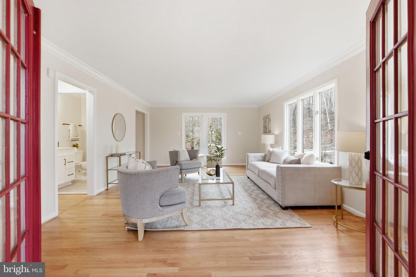 11480 ROBERT STEPHENS DR, FAIRFAX STATION, Virginia 22039, 4 Bedrooms Bedrooms, 18 Rooms Rooms,3 BathroomsBathrooms,Residential,For sale,11480 ROBERT STEPHENS DR,VAFX2292062 MLS # VAFX2292062