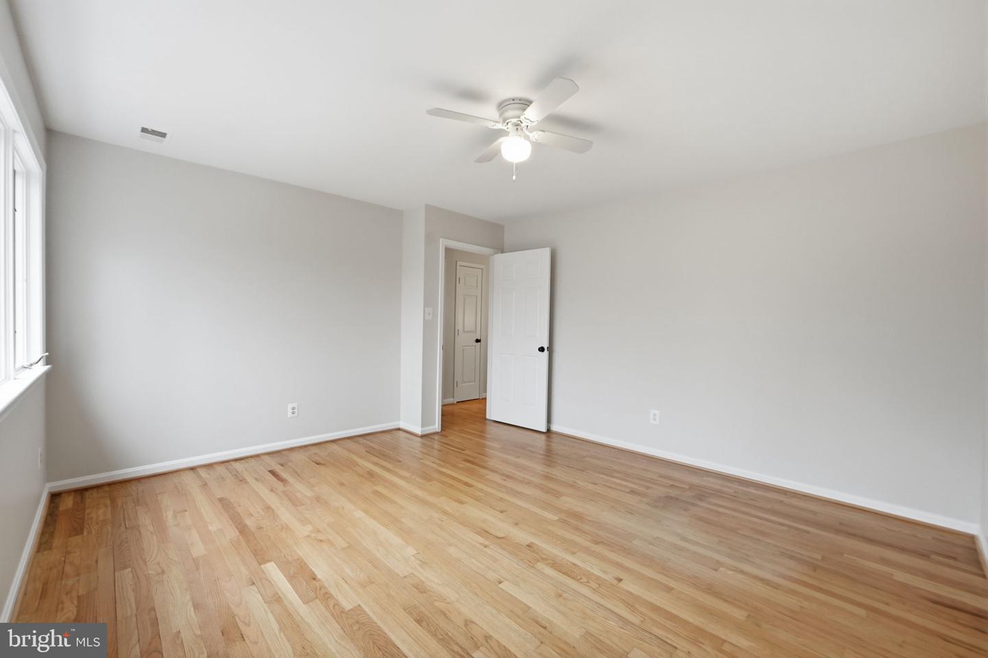 11480 ROBERT STEPHENS DR, FAIRFAX STATION, Virginia 22039, 4 Bedrooms Bedrooms, 18 Rooms Rooms,3 BathroomsBathrooms,Residential,For sale,11480 ROBERT STEPHENS DR,VAFX2292062 MLS # VAFX2292062