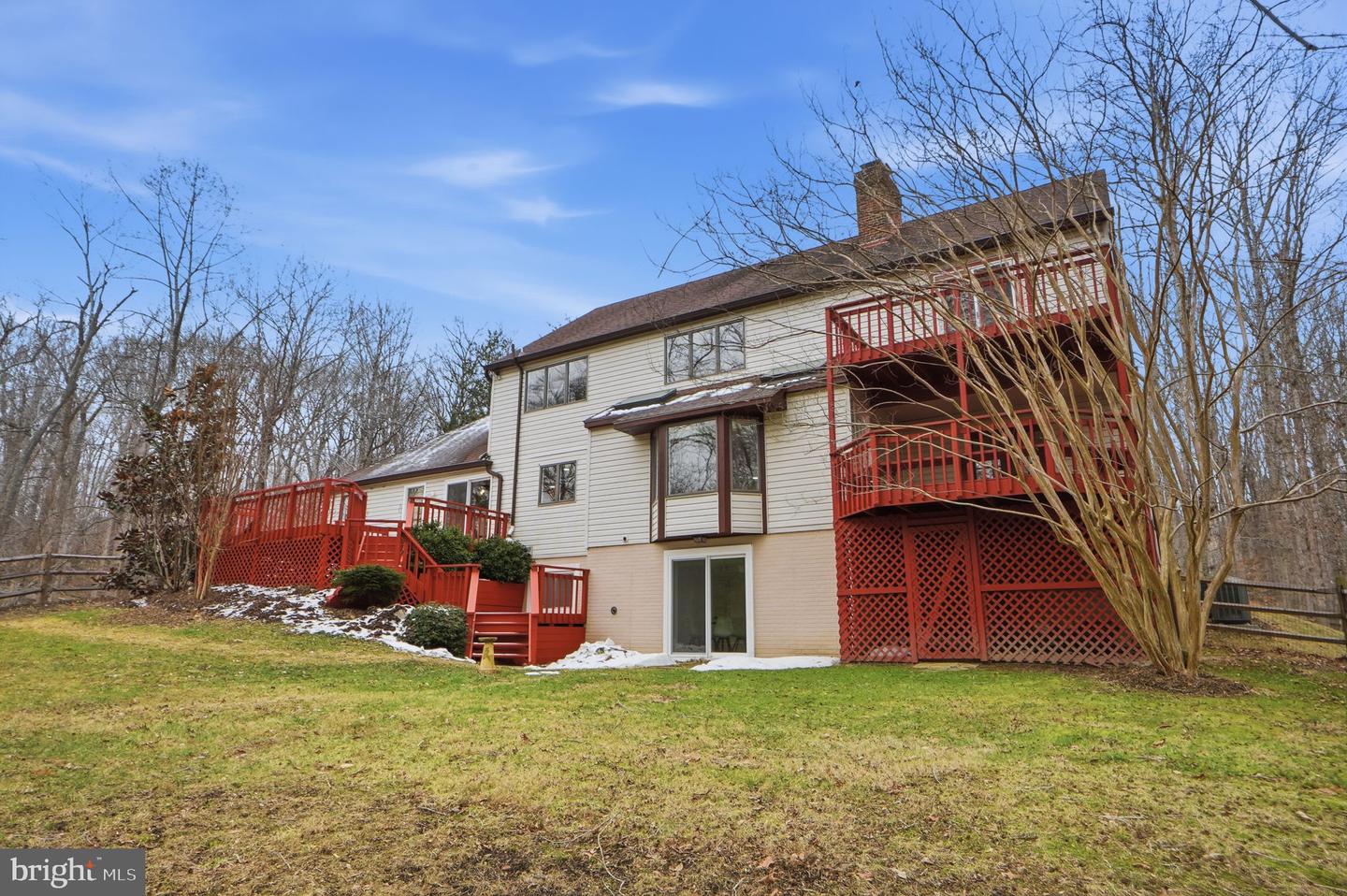 11480 ROBERT STEPHENS DR, FAIRFAX STATION, Virginia 22039, 4 Bedrooms Bedrooms, 18 Rooms Rooms,3 BathroomsBathrooms,Residential,For sale,11480 ROBERT STEPHENS DR,VAFX2292062 MLS # VAFX2292062