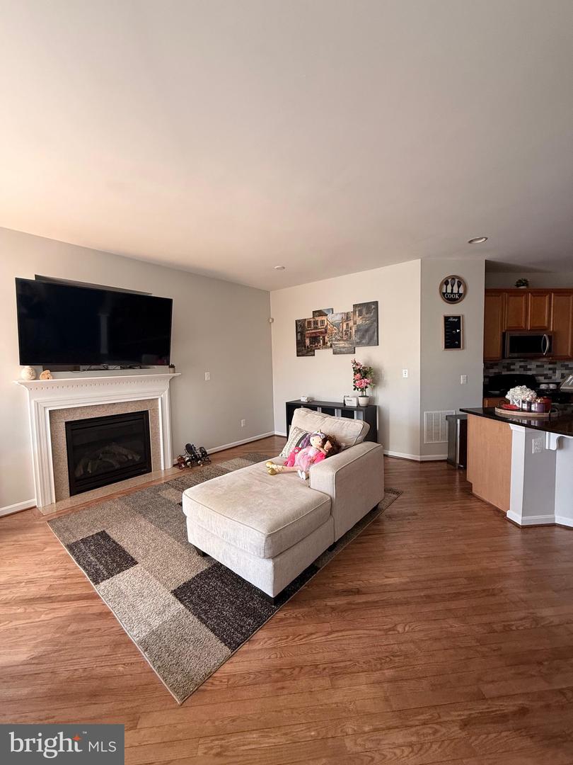 23466 TWIN FALLS TER, BRAMBLETON, Virginia 20148, 3 Bedrooms Bedrooms, ,3 BathroomsBathrooms,Residential,For sale,23466 TWIN FALLS TER,VALO2116386 MLS # VALO2116386