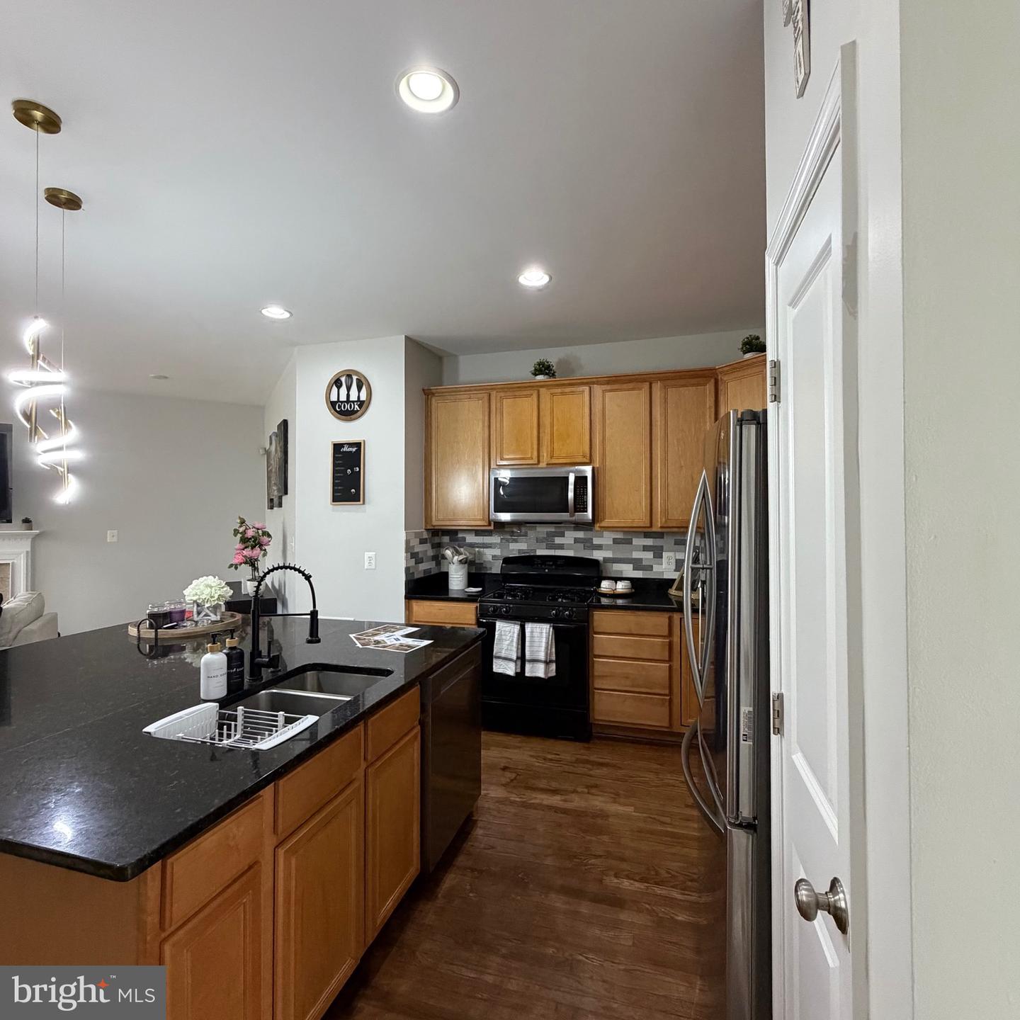 23466 TWIN FALLS TER, BRAMBLETON, Virginia 20148, 3 Bedrooms Bedrooms, ,3 BathroomsBathrooms,Residential,For sale,23466 TWIN FALLS TER,VALO2116386 MLS # VALO2116386 23466 TWIN FALLS TER, BRAMBLETON, Virginia 20148, 3 Bedrooms Bedrooms, ,3 BathroomsBathrooms,Residential,For sale,23466 TWIN FALLS TER,VALO2116386 MLS # VALO2116386