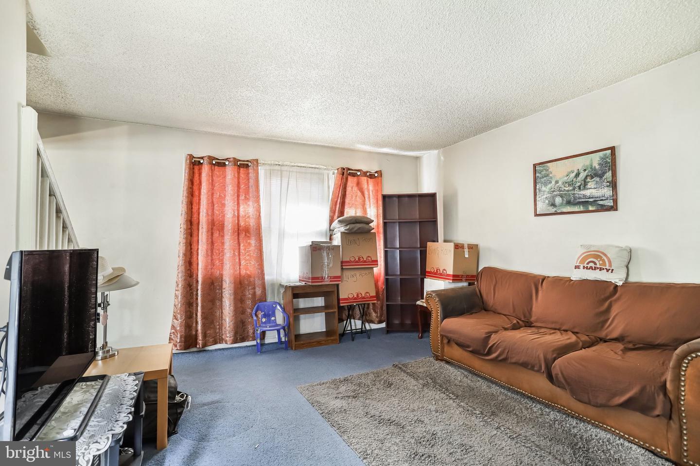 4919 SHERIFF RD NE, WASHINGTON, District Of Columbia 20019, 2 Bedrooms Bedrooms, ,1 BathroomBathrooms,Residential,For sale,4919 SHERIFF RD NE,DCDC2247130 MLS # DCDC2247130