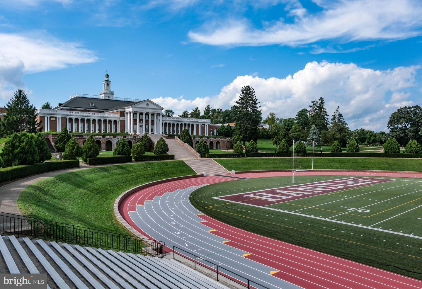 423 SHENANDOAH PL, WINCHESTER, Virginia 22601, 3 Bedrooms Bedrooms, 7 Rooms Rooms,1 BathroomBathrooms,Residential,For sale,423 SHENANDOAH PL,VAWI2010016 MLS # VAWI2010016