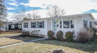 423 SHENANDOAH PL, WINCHESTER, Virginia 22601, 3 Bedrooms Bedrooms, 7 Rooms Rooms,1 BathroomBathrooms,Residential,For sale,423 SHENANDOAH PL,VAWI2010016 MLS # VAWI2010016