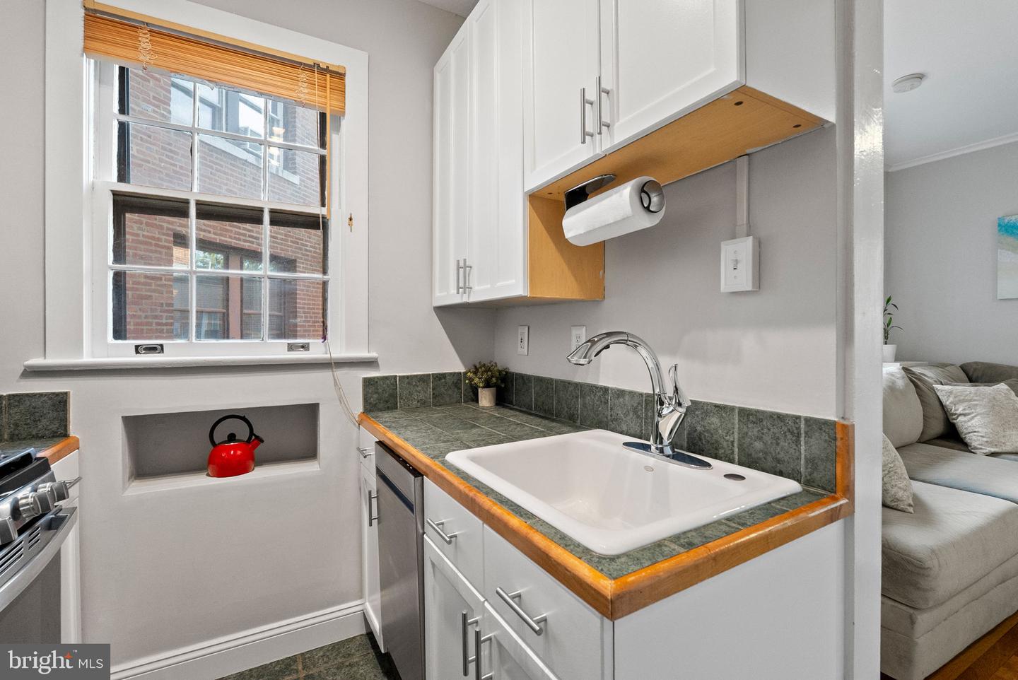 2707 ADAMS MILL RD NW #308, WASHINGTON, District Of Columbia 20009, 1 Bedroom Bedrooms, ,1 BathroomBathrooms,Residential,For sale,2707 ADAMS MILL RD NW #308,DCDC2247160 MLS # DCDC2247160