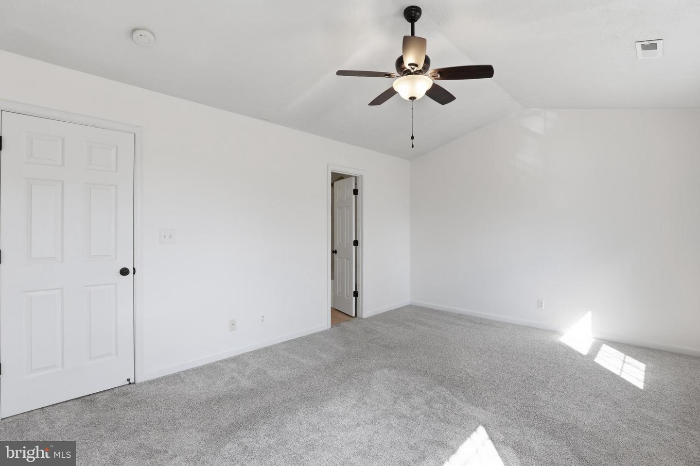 522 CLINT LN, FREDERICKSBURG, Virginia 22405, 3 Bedrooms Bedrooms, ,3 BathroomsBathrooms,Residential,For sale,522 CLINT LN,VAST2046340 MLS # VAST2046340