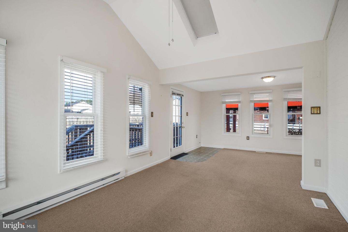 2 JUNIPER CT, FREDERICKSBURG, Virginia 22408, 3 Bedrooms Bedrooms, ,2 BathroomsBathrooms,Residential,For sale,2 JUNIPER CT,VASP2039438 MLS # VASP2039438