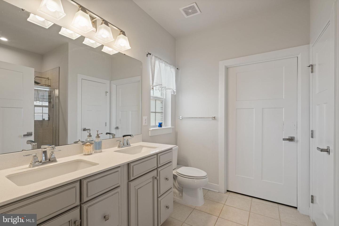 1601 RAMPART DR, FREDERICKSBURG, Virginia 22401, 4 Bedrooms Bedrooms, 12 Rooms Rooms,3 BathroomsBathrooms,Residential,For sale,1601 RAMPART DR,VAFB2009696 MLS # VAFB2009696