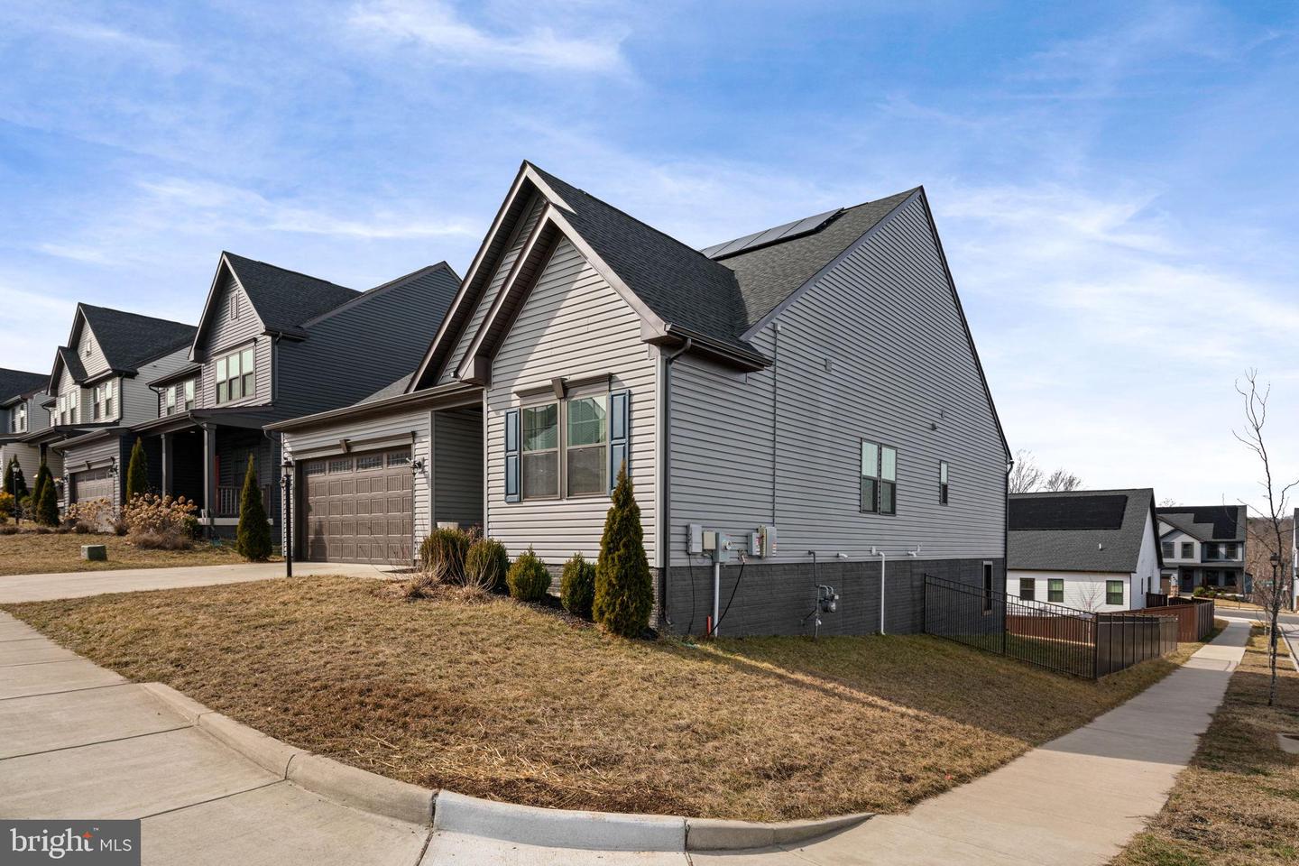 1601 RAMPART DR, FREDERICKSBURG, Virginia 22401, 4 Bedrooms Bedrooms, 12 Rooms Rooms,3 BathroomsBathrooms,Residential,For sale,1601 RAMPART DR,VAFB2009696 MLS # VAFB2009696