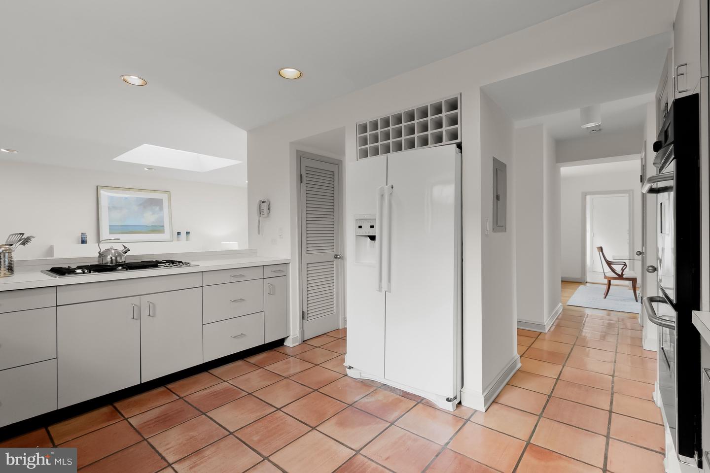 2400 44TH ST NW, WASHINGTON, District Of Columbia 20007, 4 Bedrooms Bedrooms, ,4 BathroomsBathrooms,Residential,For sale,2400 44TH ST NW,DCDC2247394 MLS # DCDC2247394