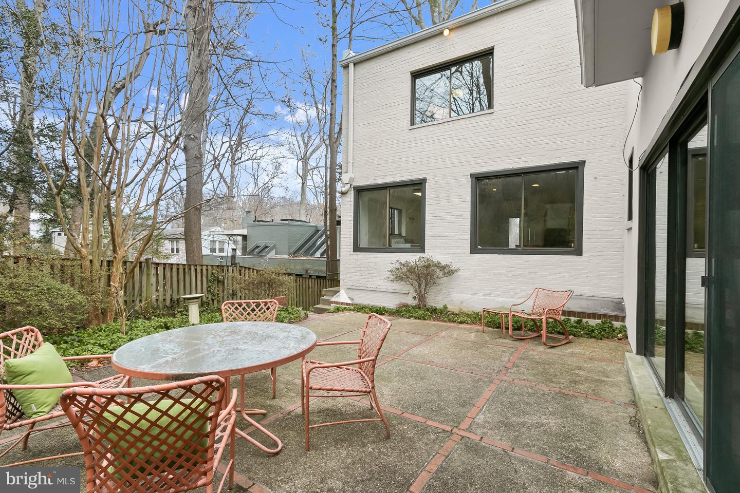 2400 44TH ST NW, WASHINGTON, District Of Columbia 20007, 4 Bedrooms Bedrooms, ,4 BathroomsBathrooms,Residential,For sale,2400 44TH ST NW,DCDC2247394 MLS # DCDC2247394