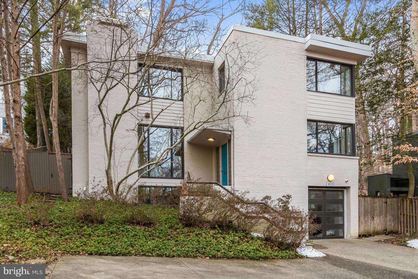 2400 44TH ST NW, WASHINGTON, District Of Columbia 20007, 4 Bedrooms Bedrooms, ,4 BathroomsBathrooms,Residential,For sale,2400 44TH ST NW,DCDC2247394 MLS # DCDC2247394