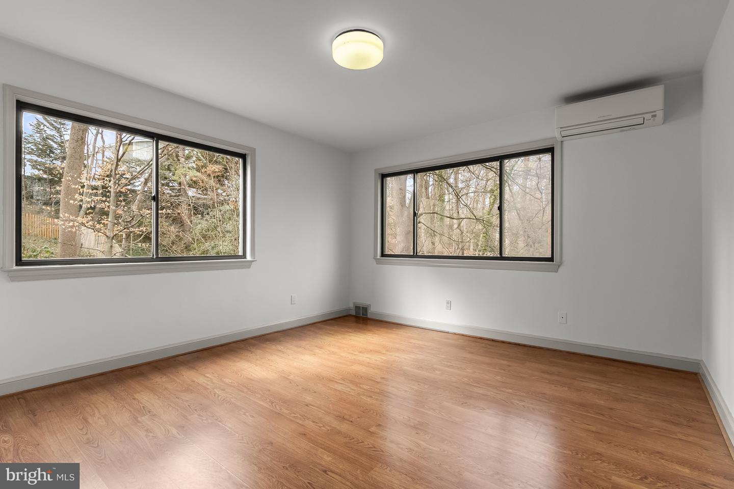 2400 44TH ST NW, WASHINGTON, District Of Columbia 20007, 4 Bedrooms Bedrooms, ,4 BathroomsBathrooms,Residential,For sale,2400 44TH ST NW,DCDC2247394 MLS # DCDC2247394