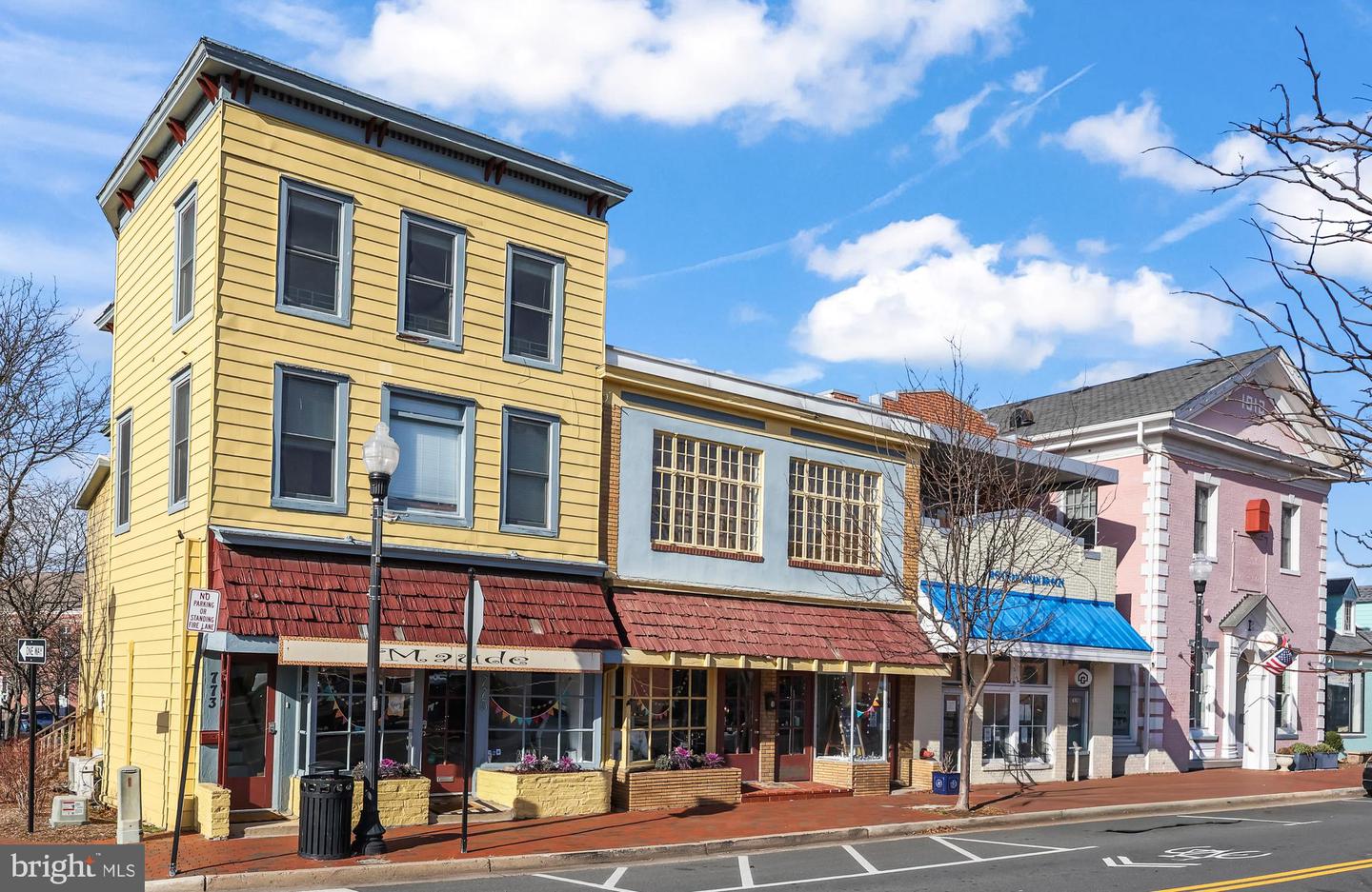 549 FLORIDA AVE #201, HERNDON, Virginia 20170, 2 Bedrooms Bedrooms, ,2 BathroomsBathrooms,Residential,For sale,549 FLORIDA AVE #201,VAFX2292374 MLS # VAFX2292374