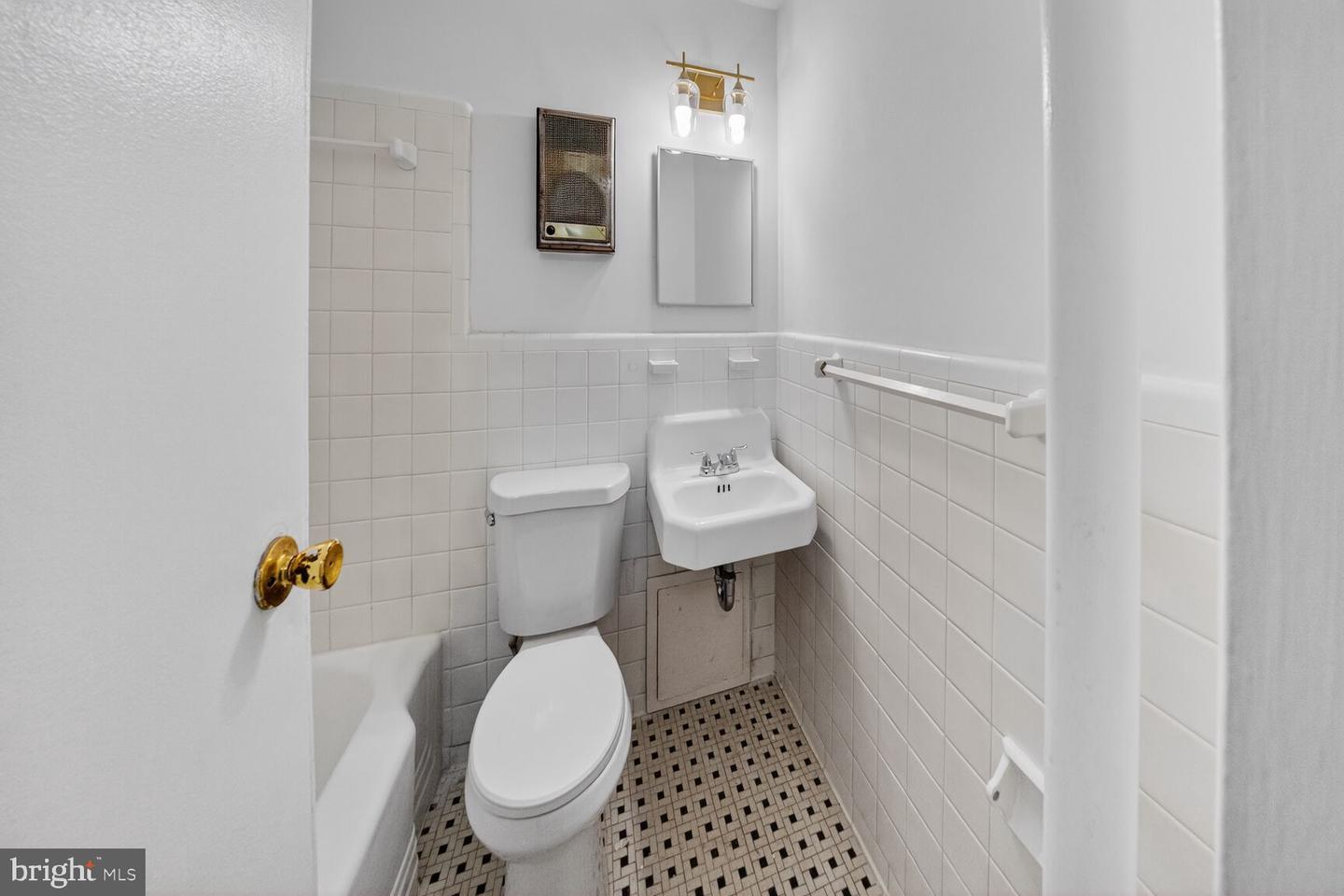 1801 CLYDESDALE PL NW #720, WASHINGTON, District Of Columbia 20009, ,1 BathroomBathrooms,Residential,For sale,1801 CLYDESDALE PL NW #720,DCDC2247440 MLS # DCDC2247440