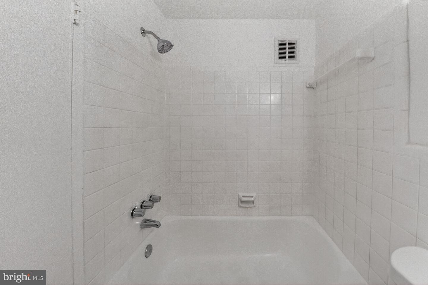 1801 CLYDESDALE PL NW #720, WASHINGTON, District Of Columbia 20009, ,1 BathroomBathrooms,Residential,For sale,1801 CLYDESDALE PL NW #720,DCDC2247440 MLS # DCDC2247440