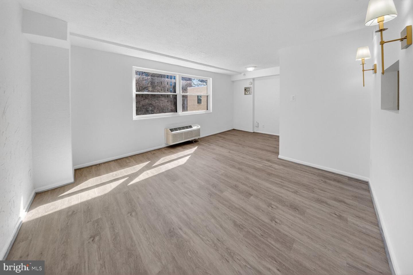 1801 CLYDESDALE PL NW #720, WASHINGTON, District Of Columbia 20009, ,1 BathroomBathrooms,Residential,For sale,1801 CLYDESDALE PL NW #720,DCDC2247440 MLS # DCDC2247440