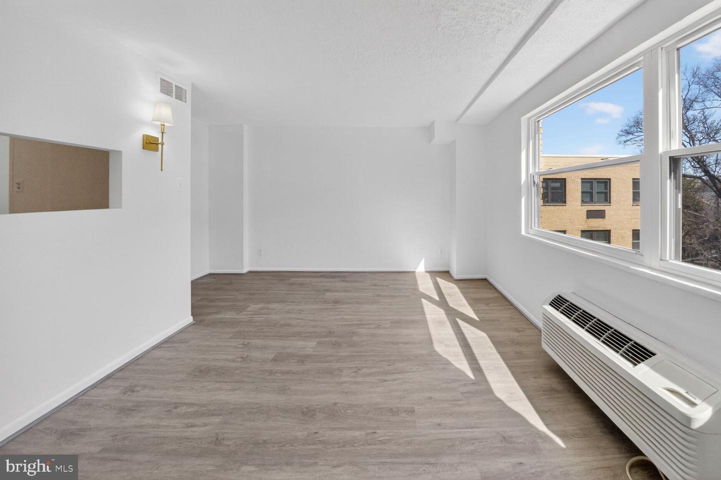 1801 CLYDESDALE PL NW #720, WASHINGTON, District Of Columbia 20009, ,1 BathroomBathrooms,Residential,For sale,1801 CLYDESDALE PL NW #720,DCDC2247440 MLS # DCDC2247440