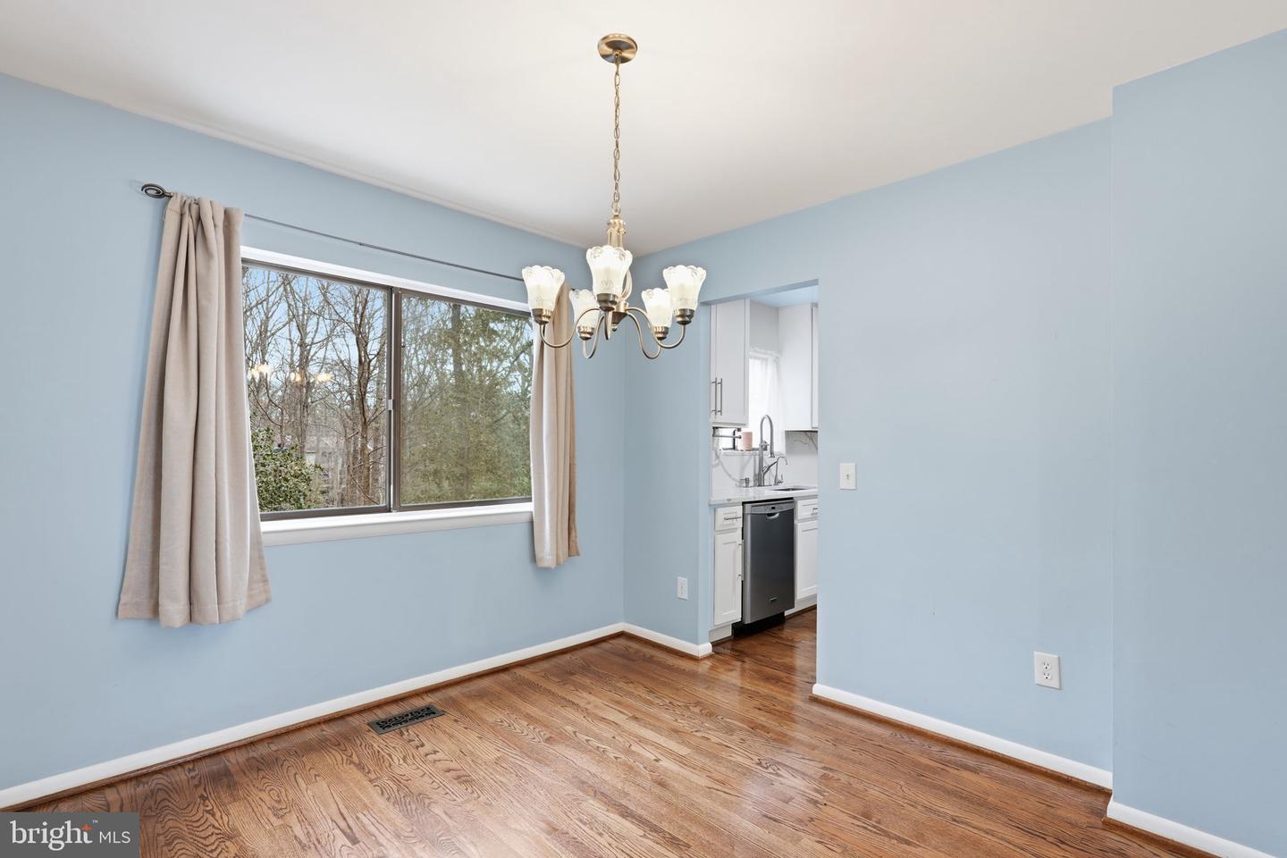 11825 COOPERS CT, RESTON, Virginia 20191, 2 Bedrooms Bedrooms, ,2 BathroomsBathrooms,Residential,For sale,11825 COOPERS CT,VAFX2292456 MLS # VAFX2292456