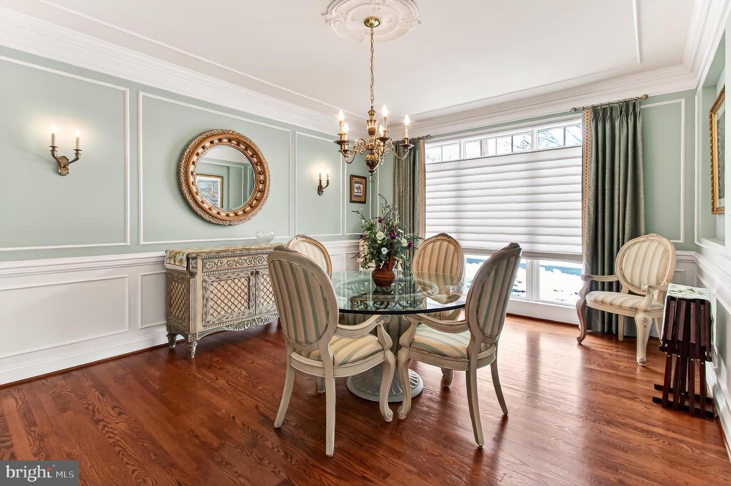 3555 EARLY WOODLAND PL, FAIRFAX, Virginia 22031, 6 Bedrooms Bedrooms, ,5 BathroomsBathrooms,Residential,For sale,3555 EARLY WOODLAND PL,VAFC2007812 MLS # VAFC2007812