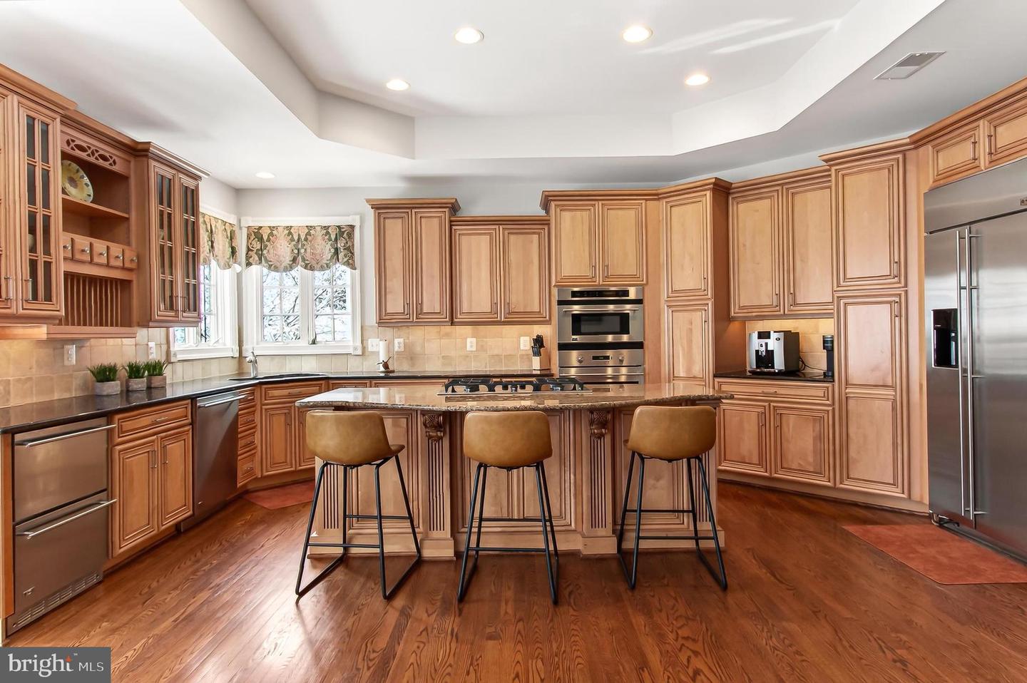 3555 EARLY WOODLAND PL, FAIRFAX, Virginia 22031, 6 Bedrooms Bedrooms, ,5 BathroomsBathrooms,Residential,For sale,3555 EARLY WOODLAND PL,VAFC2007812 MLS # VAFC2007812