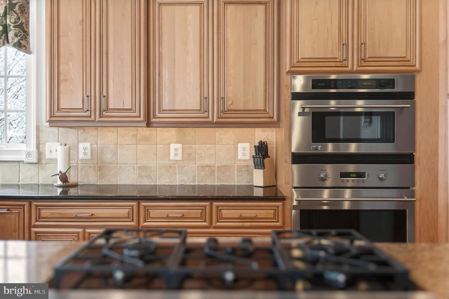 3555 EARLY WOODLAND PL, FAIRFAX, Virginia 22031, 6 Bedrooms Bedrooms, ,5 BathroomsBathrooms,Residential,For sale,3555 EARLY WOODLAND PL,VAFC2007812 MLS # VAFC2007812