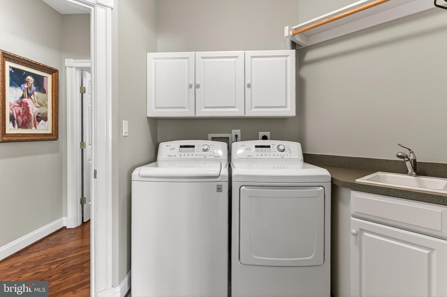 3555 EARLY WOODLAND PL, FAIRFAX, Virginia 22031, 6 Bedrooms Bedrooms, ,5 BathroomsBathrooms,Residential,For sale,3555 EARLY WOODLAND PL,VAFC2007812 MLS # VAFC2007812