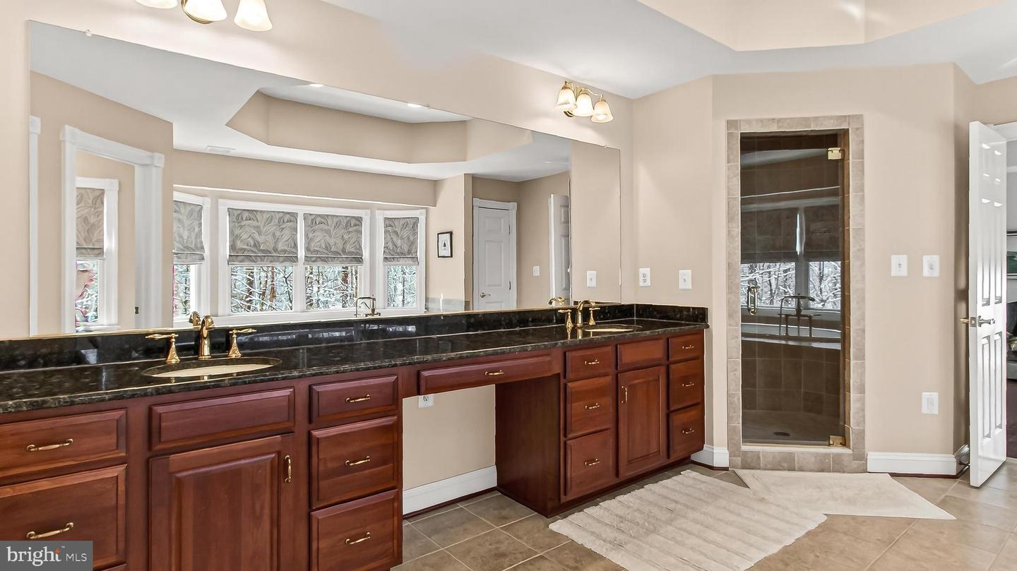 3555 EARLY WOODLAND PL, FAIRFAX, Virginia 22031, 6 Bedrooms Bedrooms, ,5 BathroomsBathrooms,Residential,For sale,3555 EARLY WOODLAND PL,VAFC2007812 MLS # VAFC2007812